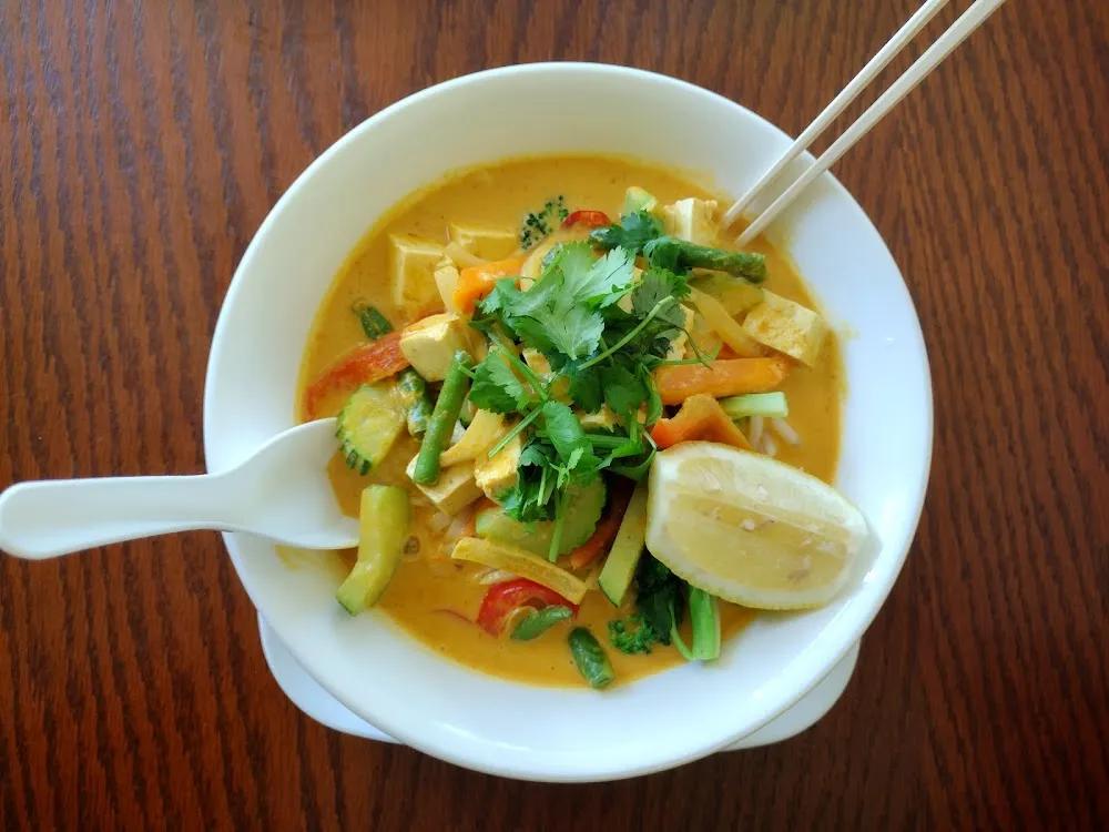 Khao Soi Changmai Curry Noodles