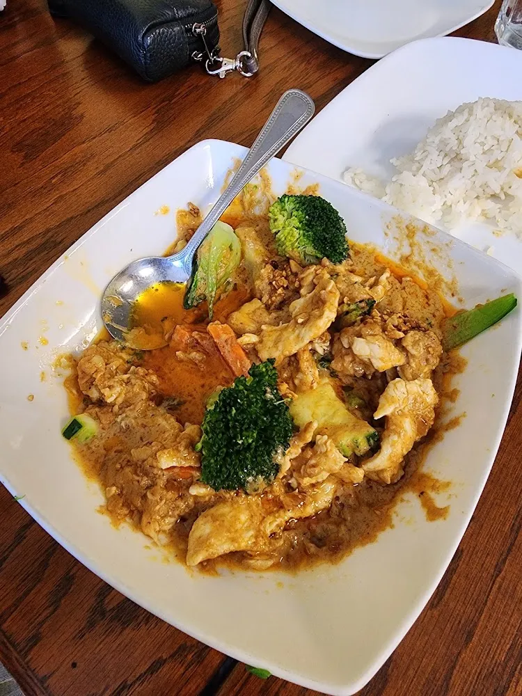 Peanut Sauce Lovers with Chicken