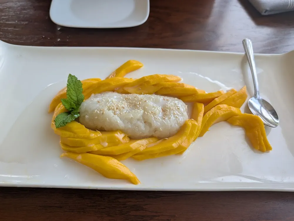 Sweet Mango Sticky Rice